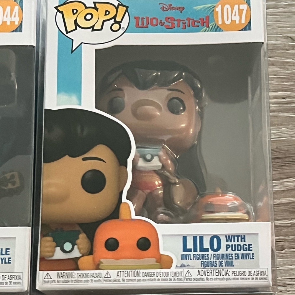 Funko Pop 1043 1044 1047 Lilo and Stitch Vinyl Figures Set in protectors - Picture 4 of 4